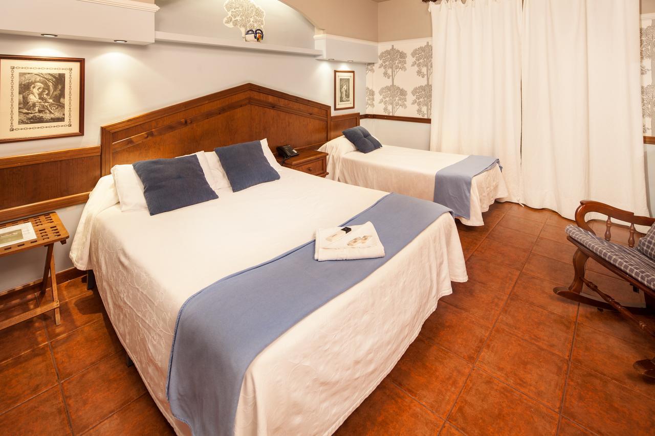 Hotel Y Bungalows Balcon De Cómpeta Dış mekan fotoğraf